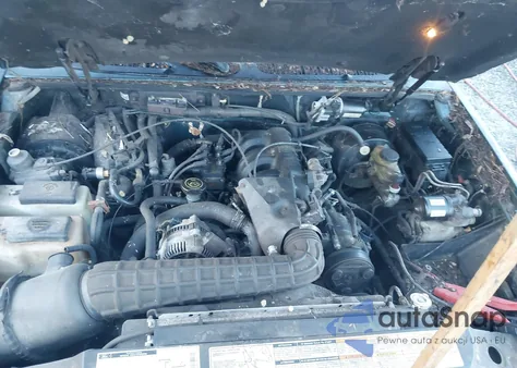 1995 Ford Explorer из США, поврежденный, VIN 1FMDU32X3SUA82850